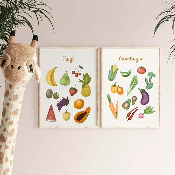 Se Lille Plakat Plakatsæt - Frugt & Grøntsager - 2 Plakater hos Lille plakat